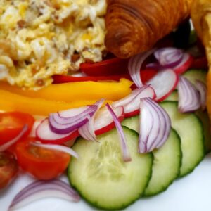 Jajecznica na jajach wiejskich z boczkiem z 5 jaj