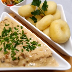 Pierś kurczaka w sosie kremowo - dyniowym