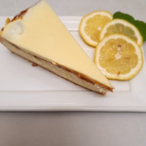 Kremowy sernik na mascarpone z maliną i czekoladą