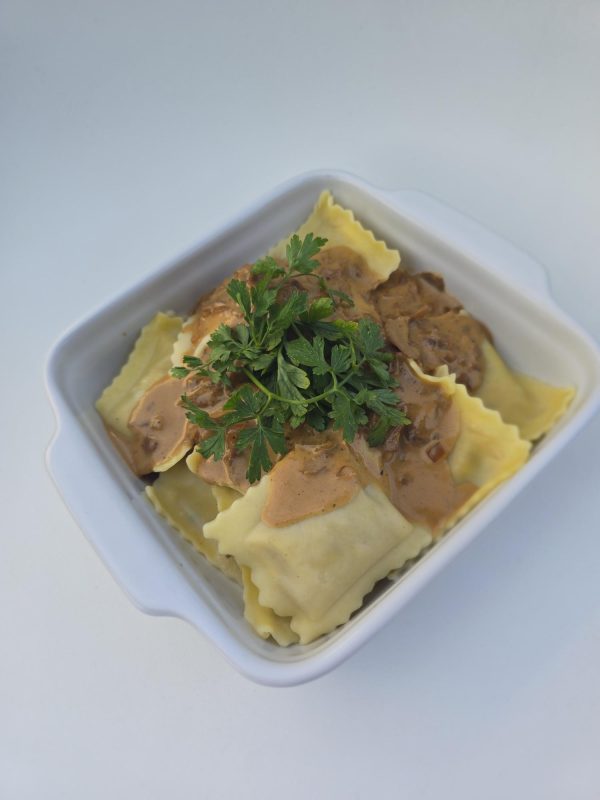Ravioli z grzybami i sosem grzybowym 15szt.