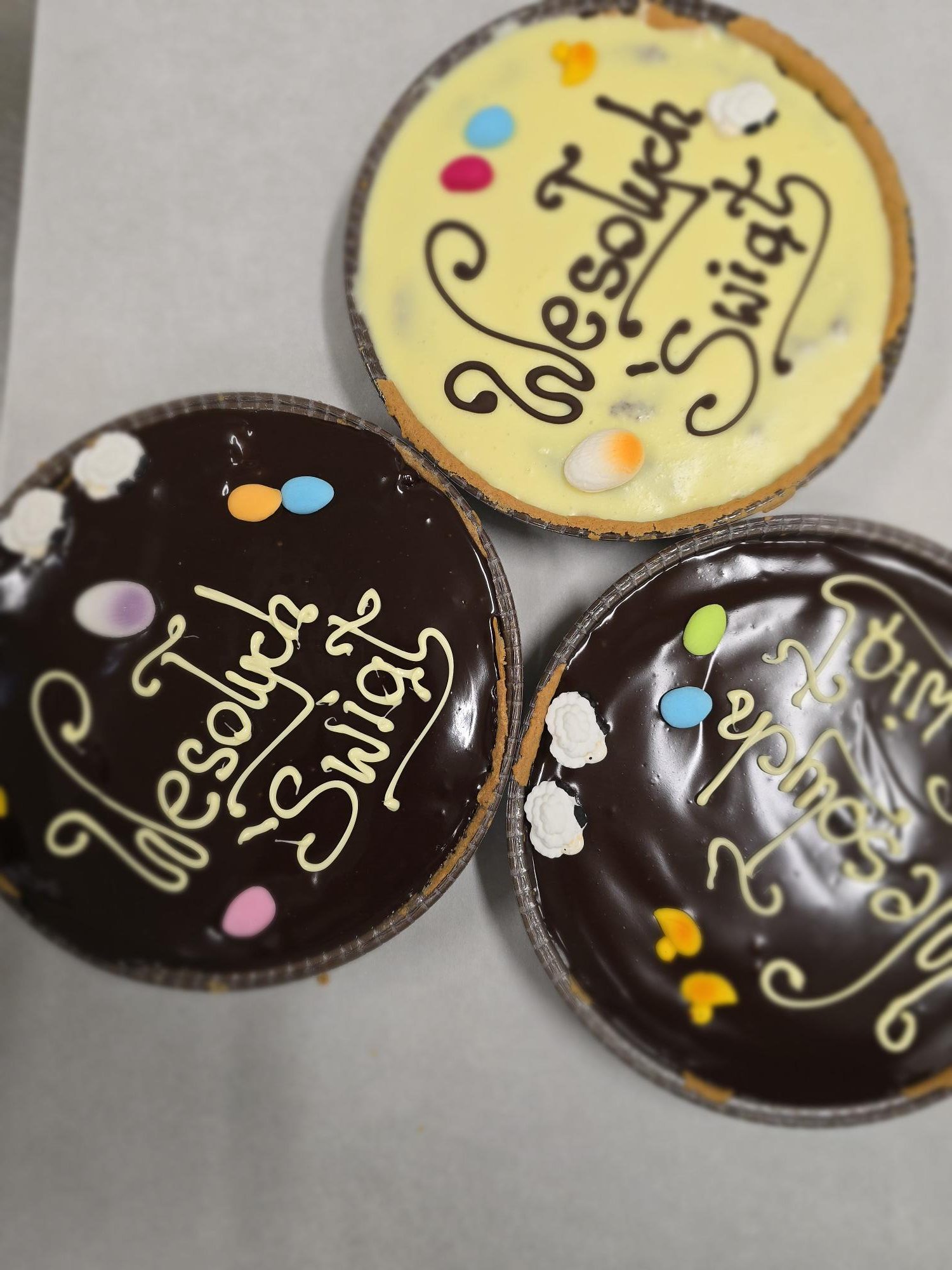 Mazurek Wielkanocny Żurawina/ Biała Czekolada śr. 20cm